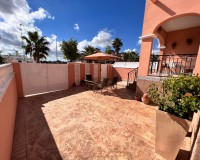 Venta - Chalet - Los Montesinos