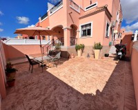 Venta - Chalet - Los Montesinos