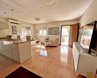 Venta - Chalet - Los Montesinos