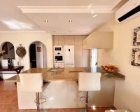 Venta - Chalet - Los Montesinos