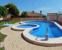 Venta - Chalet - Los Montesinos