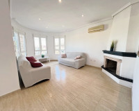 Venta - Chalet - Los Montesinos