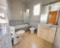 Venta - Chalet - Los Montesinos