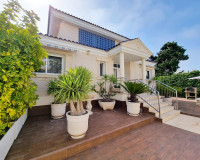 Venta - - CHALET - Torrevieja - La Mata