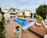 Venta - - CHALET - Torrevieja - La Mata