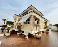 Venta - - CHALET - Torrevieja - La Mata