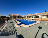 Venta - Villa - Guardamar del Segura - Urbanizaciones