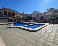 Venta - Villa - Guardamar del Segura - Urbanizaciones