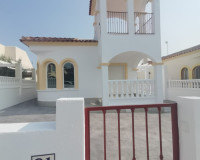 Venta - Villa - Orihuela
