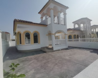 Venta - Villa - Orihuela