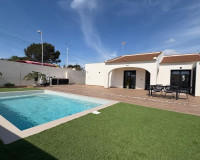 Venta - Villa - Torrevieja - TORREVIEJA