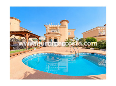 Villa Detached - Venta - San Fulgencio - urb.la marina