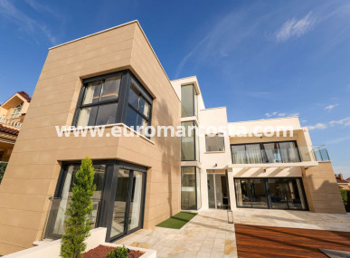 Villa freitstehend - Neubauten - Torrevieja - TORREVIEJA