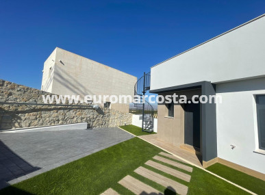 Villa freitstehend - Objekte zum Wiederverkauf - Algorfa - Comunidad valenciana