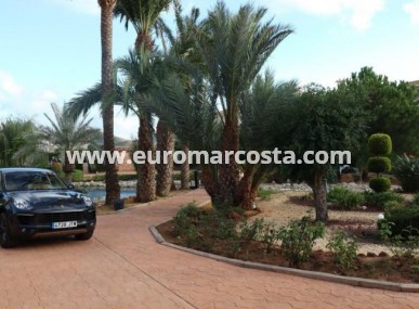 Villa freitstehend - Objekte zum Wiederverkauf - Cartagena - Murcia