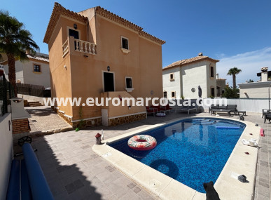 Villa freitstehend - Objekte zum Wiederverkauf - Ciudad Quesada - Ciudad Quesada