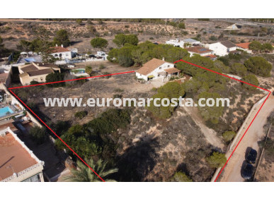 Villa freitstehend - Objekte zum Wiederverkauf - Orihuela Costa - Orihuela Costa