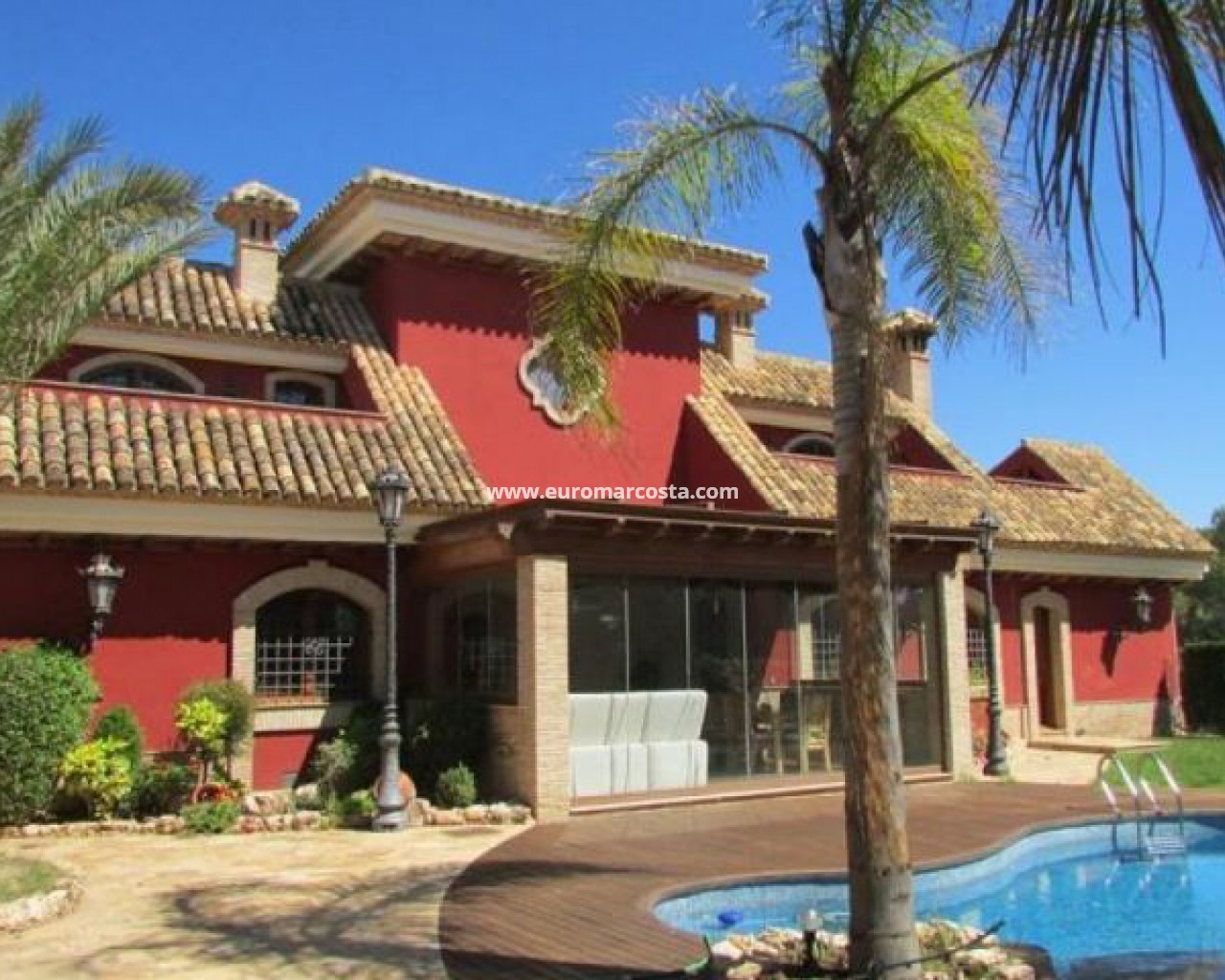 Villa freitstehend · Objekte zum Wiederverkauf · Orihuela Costa · SO-30320