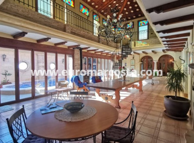 Villa freitstehend - Objekte zum Wiederverkauf - Orihuela - Orihuela