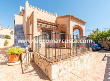 Villa freitstehend - Objekte zum Wiederverkauf - San Fulgencio - San Fulgencio