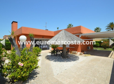 Villa freitstehend - Objekte zum Wiederverkauf - Torrevieja - TORREVIEJA