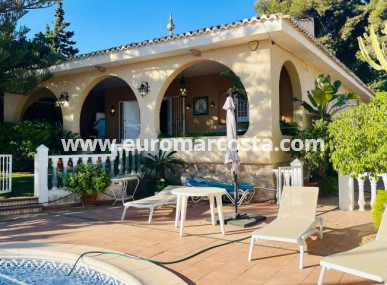 Villa freitstehend - Objekte zum Wiederverkauf - Torrevieja - TORREVIEJA