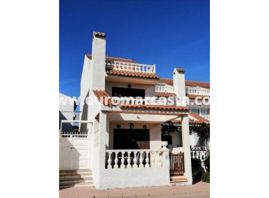 Villa freitstehend - Objekte zum Wiederverkauf - Torrevieja - TORREVIEJA