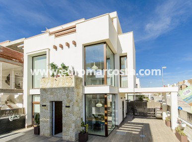 Villa Laguna Azul - Nueva construcción  - Rojales - Ciudad Quesada