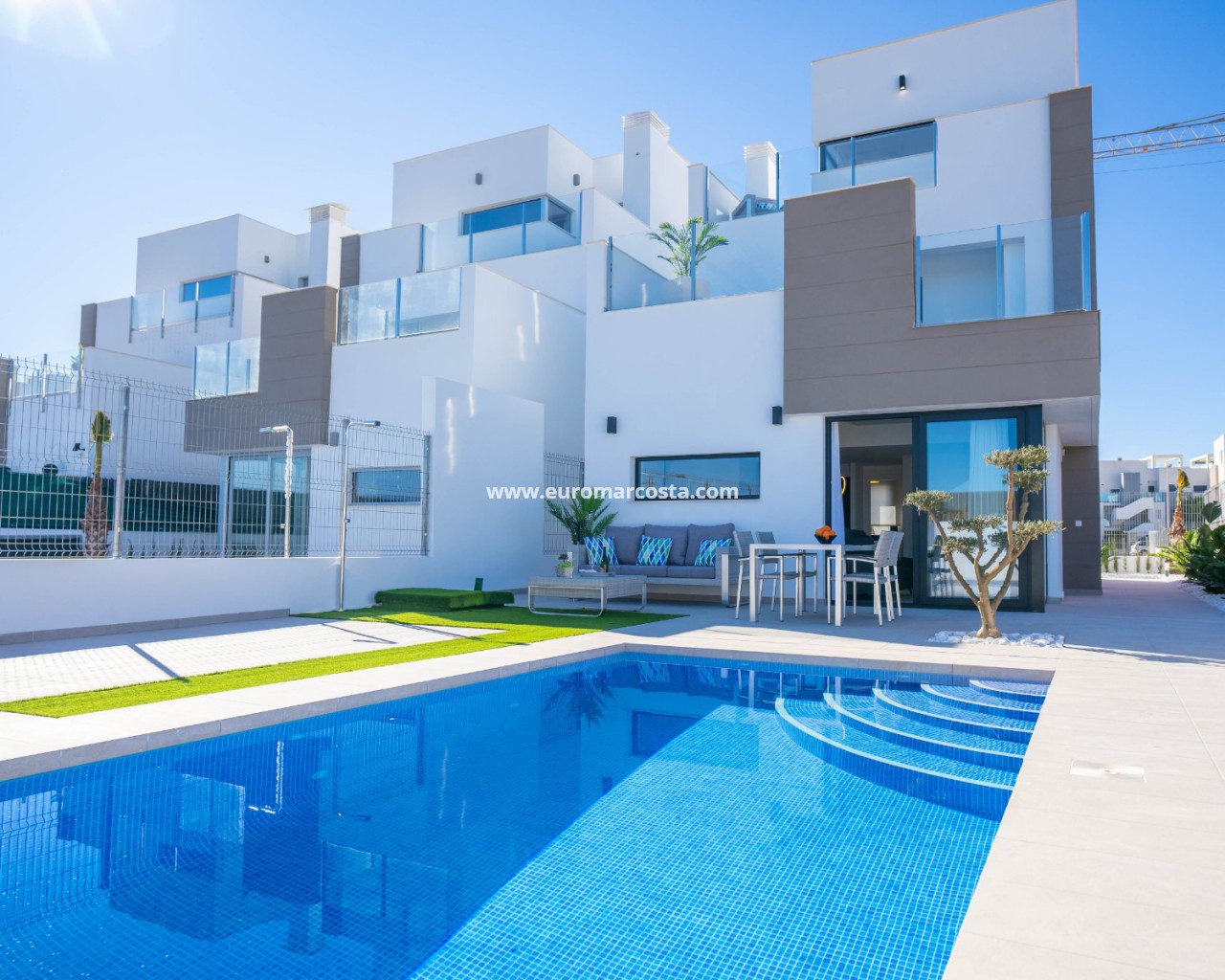 Villa · New Build · Guardamar del Segura · 4085