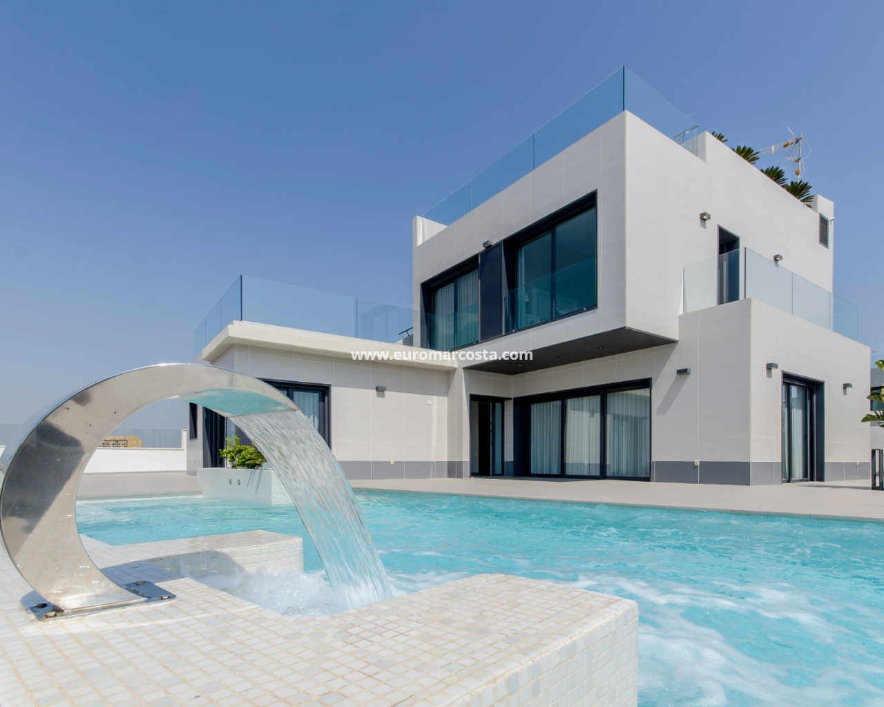 Villa · Nueva construcción  · Orihuela Costa · Y-24537