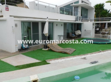 Villa - Sale - Alicante - Alicante