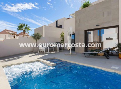 Villa - Sale - Ciudad quesada - Rojales