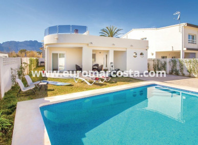 Villa - Sale - Denia - Denia