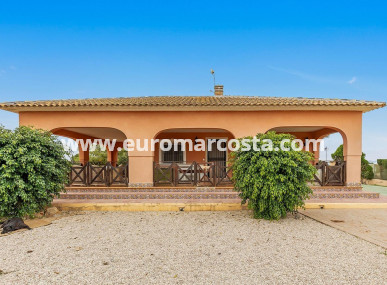 Villa - Sale - Dolores - Comunidad valenciana