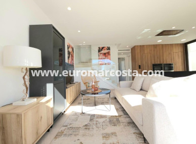 Villa - Sale - Los Alcázares - Torre Pacheco