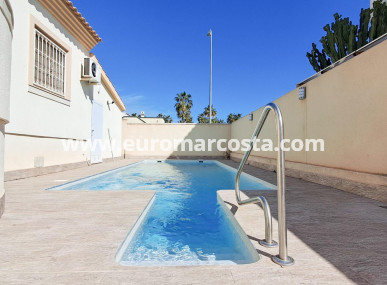 Villa - Sale - Orihuela Costa - Orihuela Costa