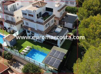 Villa - Sale - Orihuela Costa - Orihuela Costa