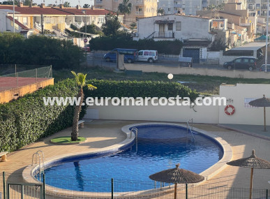 Villa - Sale - Torrevieja - Calas blanca