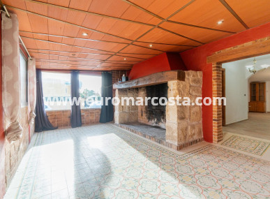 Villa - Sale - Torrevieja - TORREVIEJA