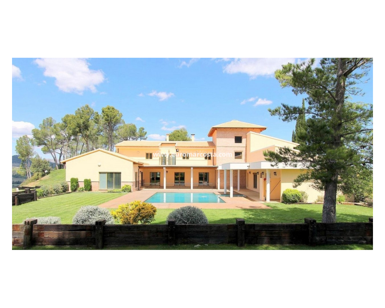 Villa · Venta · Elche Pedanías · CB-24825