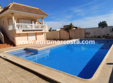 Villa - Venta - Fortuna - El Reloj