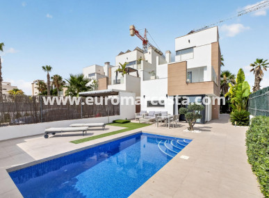 Villa - Venta - Guardamar del Segura - Guardamar del Segura