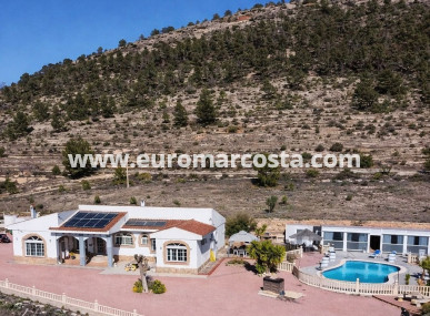 Villa - Venta - Monóvar/Monóver - Costa Blanca