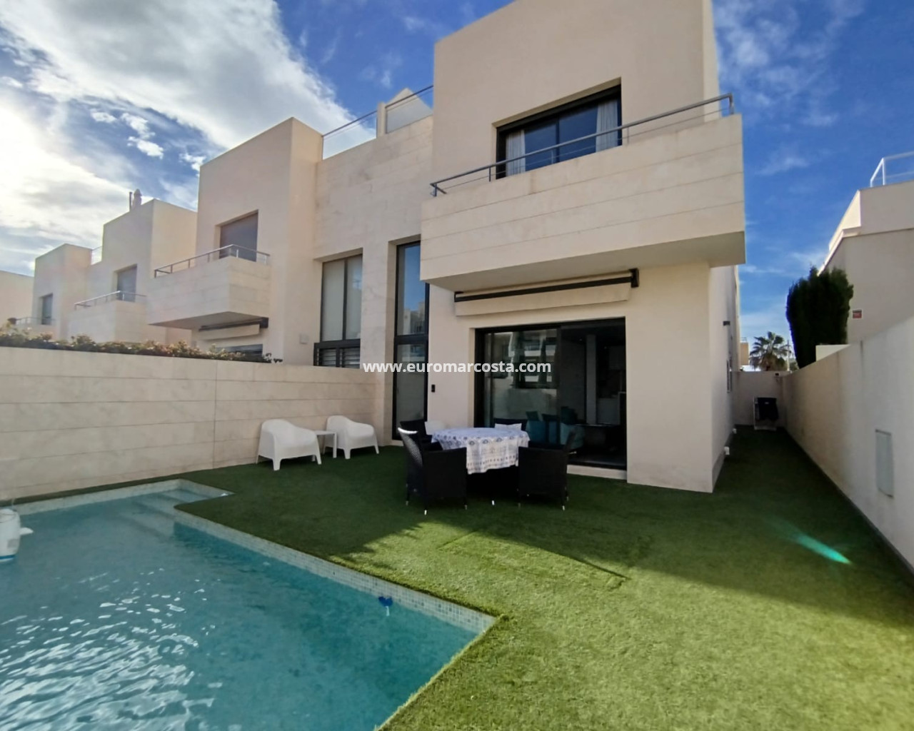 Villa · Venta · Orihuela Costa · CB-68831