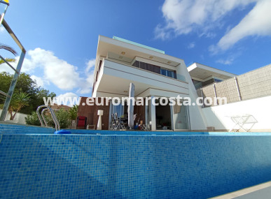 Villa - Venta - Orihuela - Orihuela Ciudad