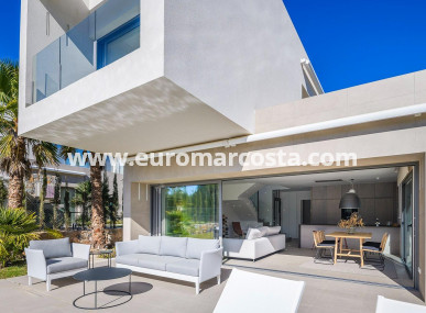 Villa - Venta - San Miguel de Salinas - San Miguel de Salinas