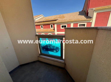 Wohnung - Objekte zum Wiederverkauf - Almoradi - Centro urbano 2