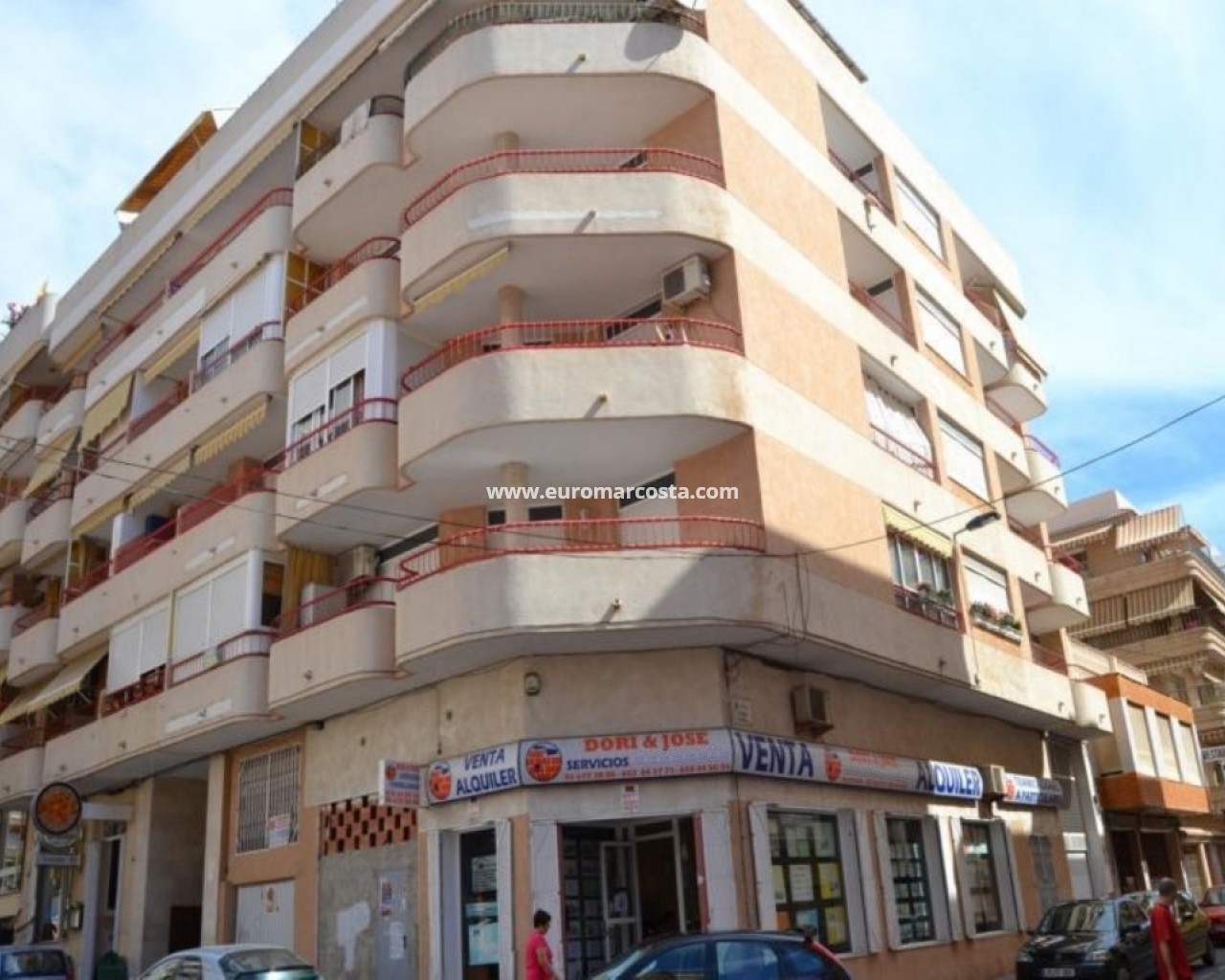 Wohnung · Objekte zum Wiederverkauf · Torrevieja · 3837