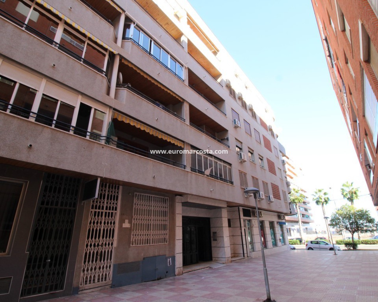 Wohnung · Objekte zum Wiederverkauf · Torrevieja · 4072
