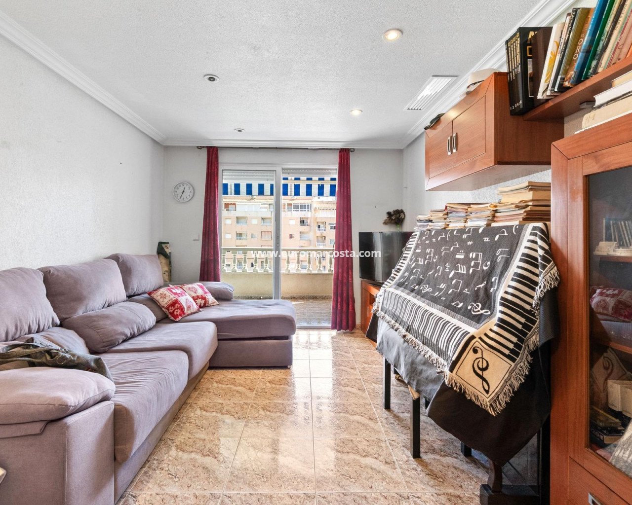 Wohnung · Objekte zum Wiederverkauf · Torrevieja · PJ-13360